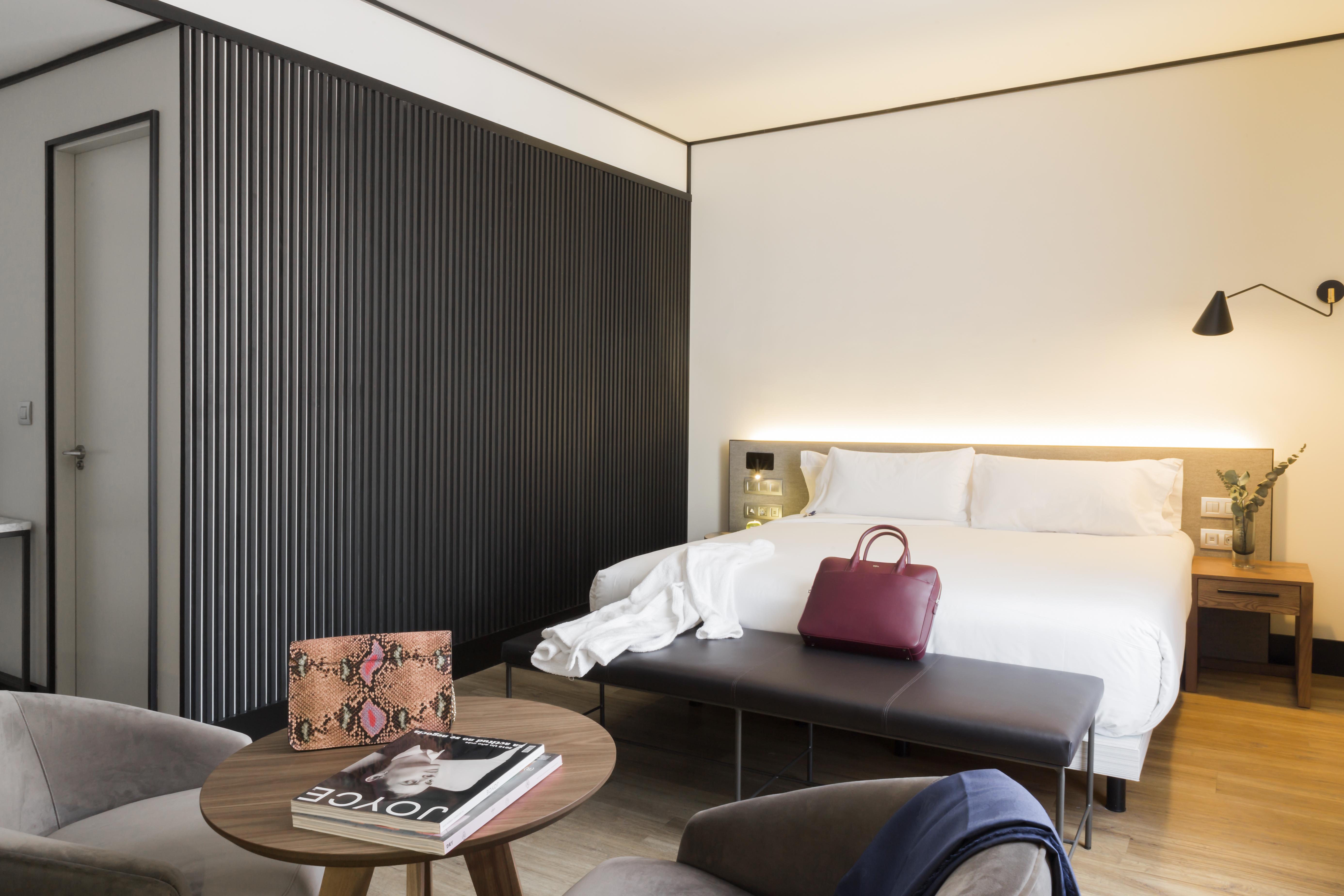 Icon Embassy Hotell Madrid Exteriör bild