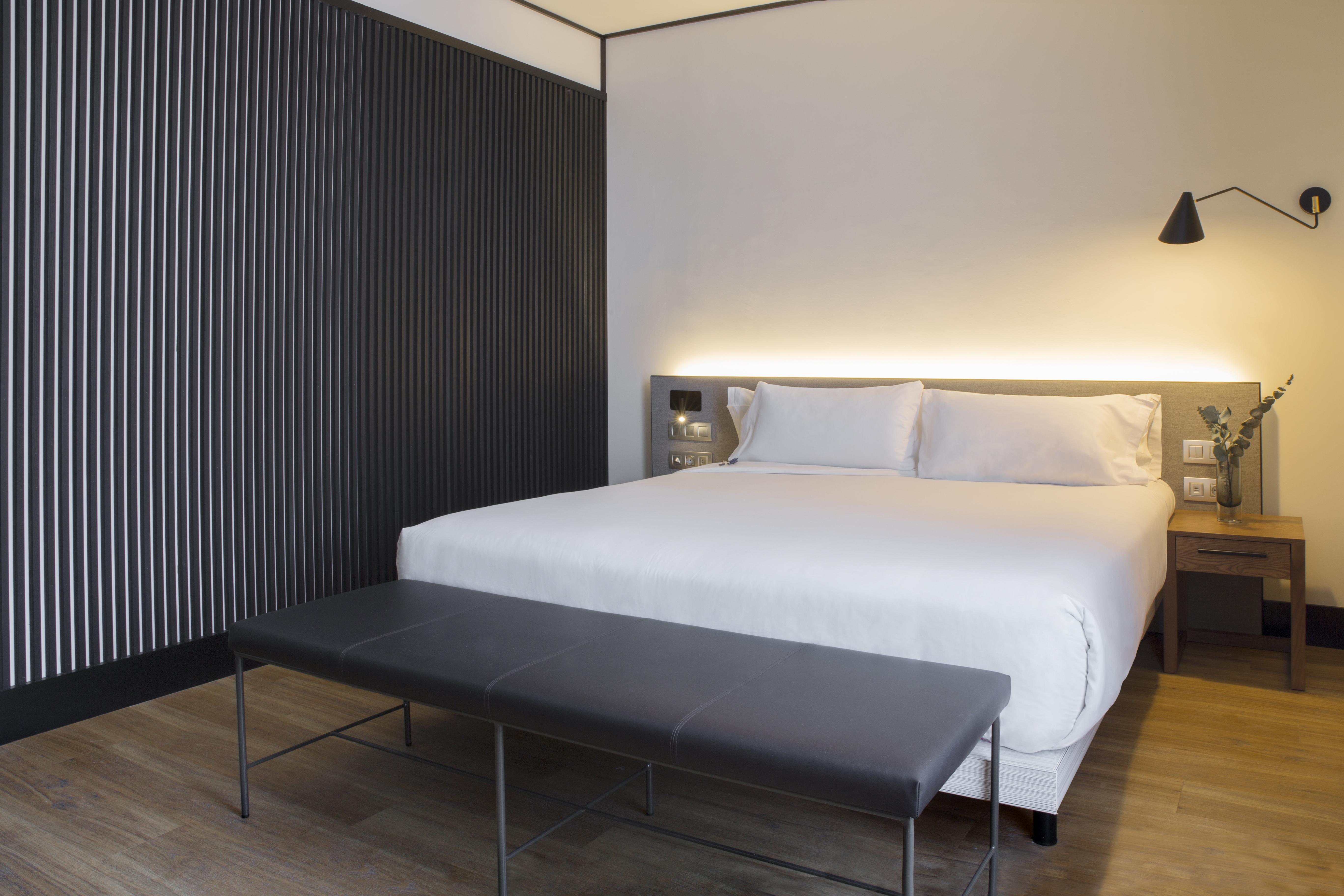 Icon Embassy Hotell Madrid Exteriör bild