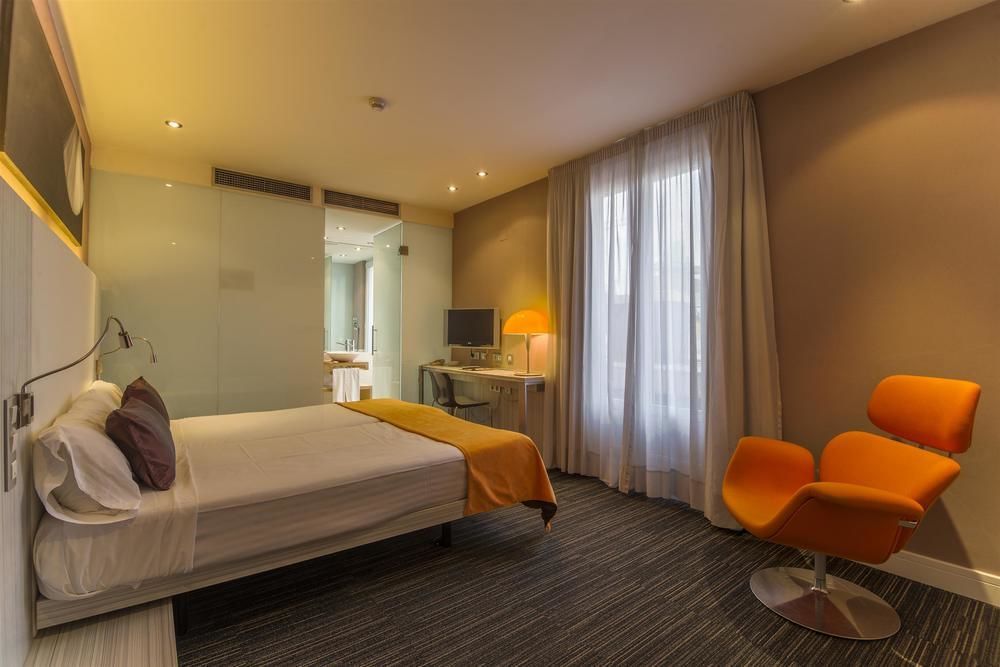 Icon Embassy Hotell Madrid Exteriör bild