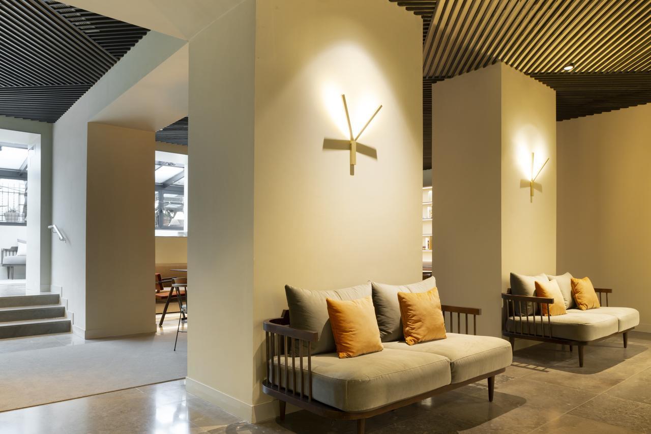 Icon Embassy Hotell Madrid Exteriör bild